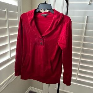 Banana Republic pullover. Size S. Petite. No pilling.